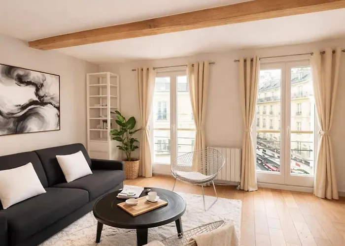 Chic In Notre-dame De Apartman *
