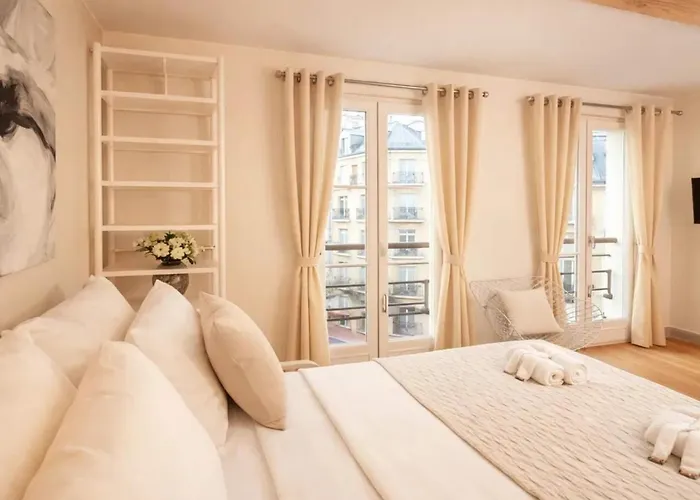 Apartman Chic In Notre-dame De *